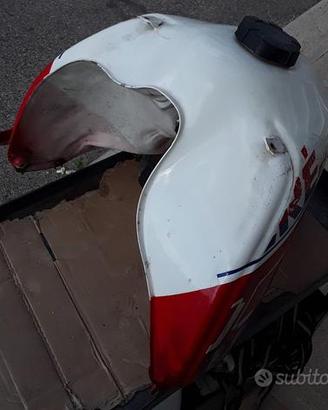 Serbatoio nudo yamaha dtr 125 tenere' anni 80
