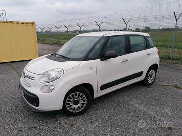Fiat 500L - autocarro - km 97600