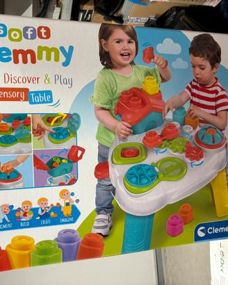 Tavolo sensoriale per bimbi
