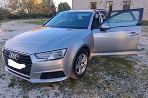 Audi A4 Avant 2.0 tdi business sport 150cv