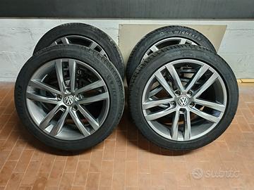 Cerchi in lega Volkswagen e gomme estive 225/45/17