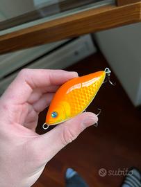 Esca artificiale fatta a mano