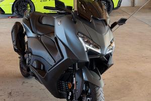 Yamaha Tmax 560 Tech Kamo - 1.500km