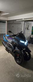 Tricity 300