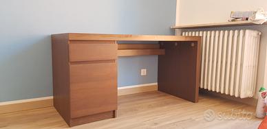 Scrivania Ikea Malm Wenge con cassettiera