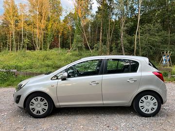 Opel Corsa D 1.2 benzina