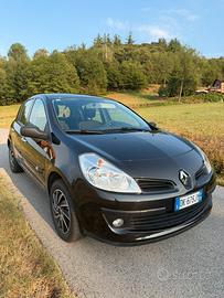 Renault Clio R 2007