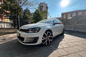 Golf 7 GTI performance 5p 2.0- 230cv Manuale