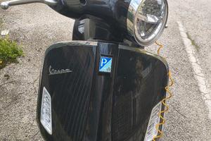 Vespa Gts 300 uniproprietario 04/2025