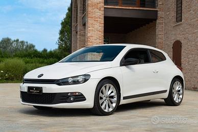 Volkswagen Scirocco 2.0 TFSI R LINE - VOL00082
