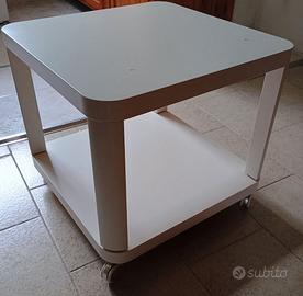 Tavolino con rotelle Ikea Tingby