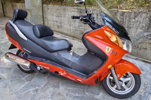 Suzuki Burgman 400