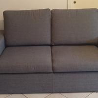 divano due posti grigio