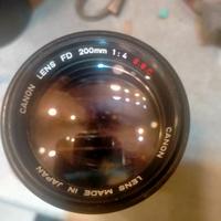 TELEOBIETTIVO CANON    200 mm