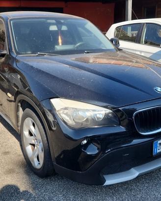 Bmw X1 sDrive 18d cambio automatico - navigatore