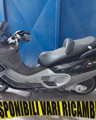 PIAGGIO X9 200 ANNO 2004 X RICAMBI