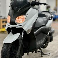 Yamaha X-Max 250 - 2010