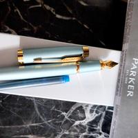 Nuovissima. Penna stilografica Parker.