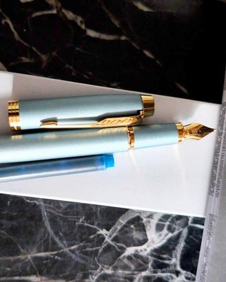 Nuovissima. Penna stilografica Parker.