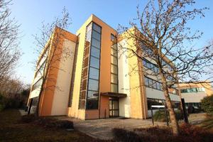 Rif.3008/UA| ufficio calderara di reno
