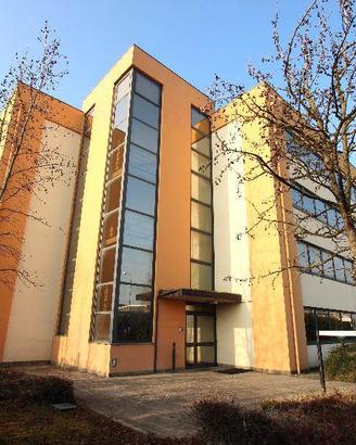 Rif.3008/UA| ufficio calderara di reno