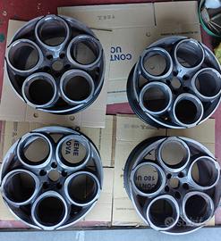 Cerchi originali Alfa Romeo 18 pollici usati