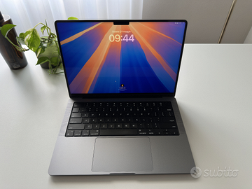 Apple MacBook Pro 14” (M3, 8GB RAM, 10 core GPU, 5