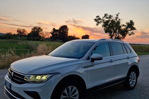 Volkswagen Tiguan 2.0 TDI 150 CV SCR DSG Life
