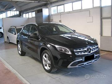 MERCEDES-BENZ GLA 200 d Automatic Sport