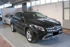 MERCEDES-BENZ GLA 200 d Automatic Sport