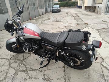Moto Guzzi V9 - 2017