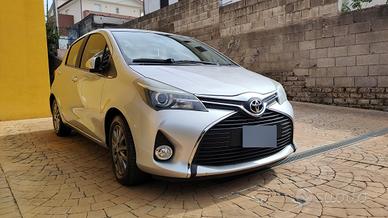Toyota Yaris 1.3 Benz auto