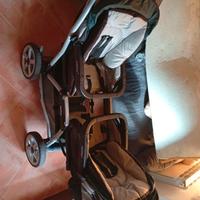 Passeggino gemellare Peg Perego