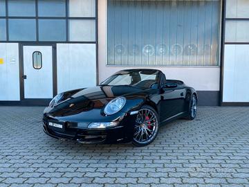 Porsche 911 Carrera 4S Cabriolet