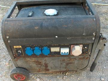 gruppo elettrogeno 8.5KW 3 fase / monofase, 8.5Kw