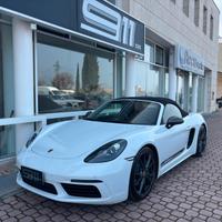 Porsche 718 Spyder Boxster 2.0 T