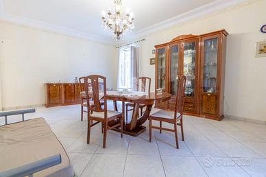 4 LOCALI A VILLABATE