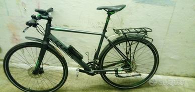 Bici ibrida CUBE SL ROAD