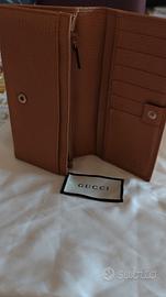 Portafoglio donna Gucci 