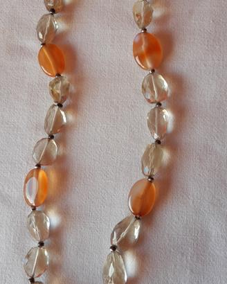 collana in agata e quarzo. 