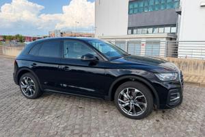 Audi Q5 40 TDI quattro S tronic– Mild Hybrid 204c
