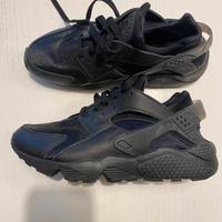 Nike Air Huarache nere - nuove