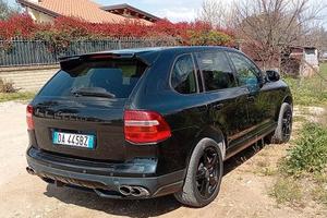 PORSCHE Cayenne 3.2 v6 gpl allestimento turbo
