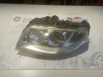 FARO ANTERIORE SINISTRO VOLKSWAGEN Passat Berlina