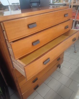 cassettiera in teak