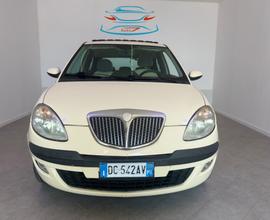 LANCIA Ypsilon 1.2 16V Platino