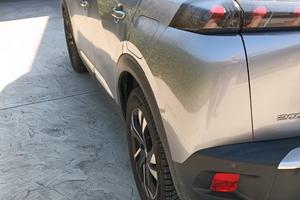 2008 pure tech 130 CV