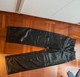 pantaloni in pelle donna Bershka (S)
