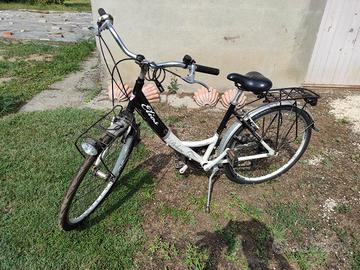 bicicletta per ragazza
