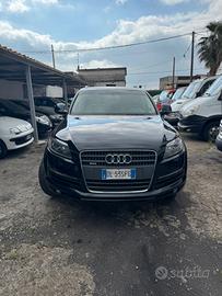 Audi Q7 3.0 V6 TDI 233CV quattro tiptronic Advance